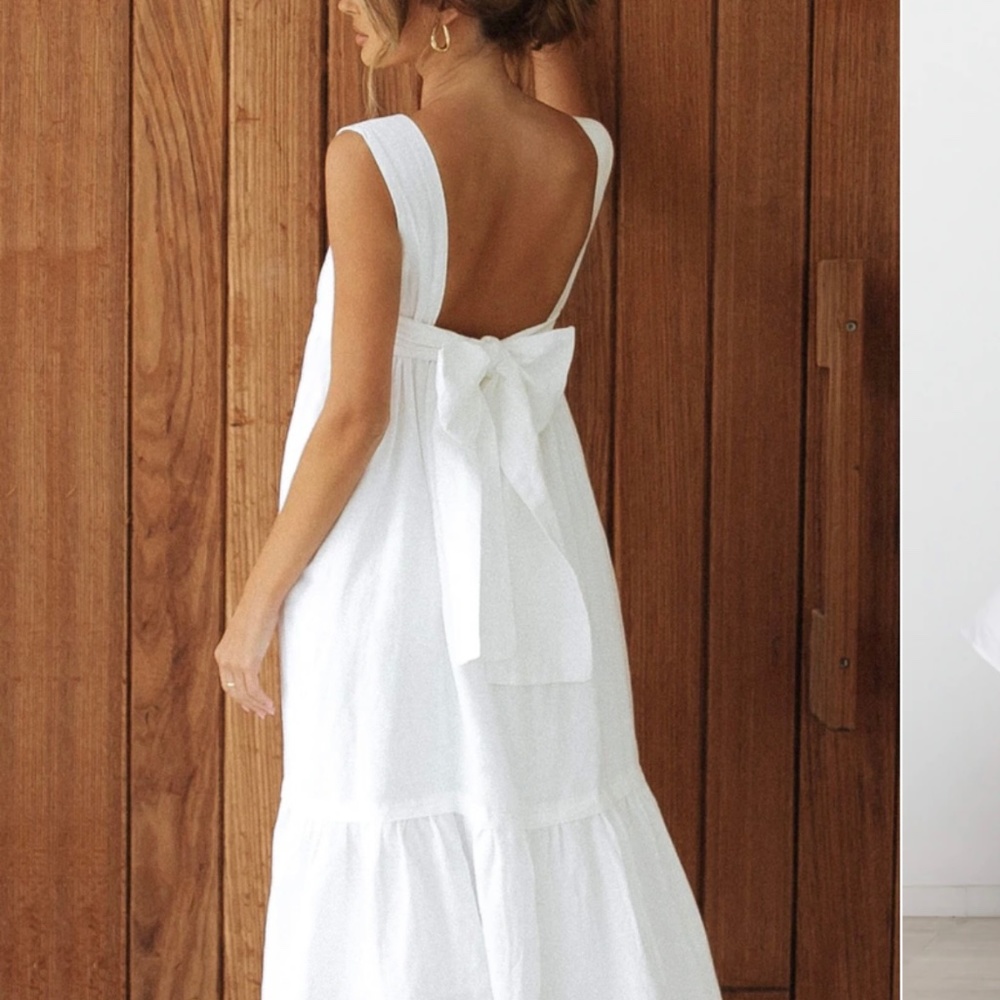 Petal and Pup Agatha Dress Size 4